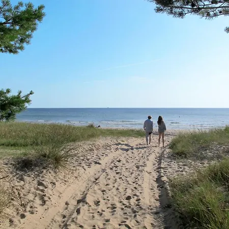 Mariandl Am Meer-4 By Interhome Apartman Prora